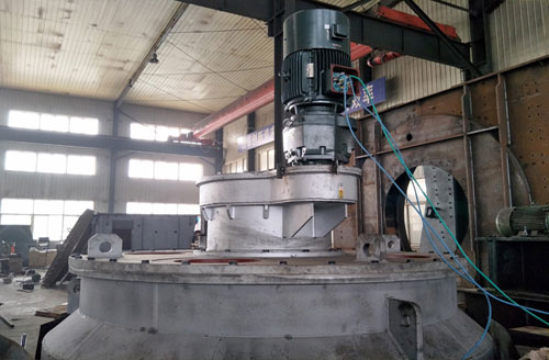 Dynamic separator for medium speed coal mill